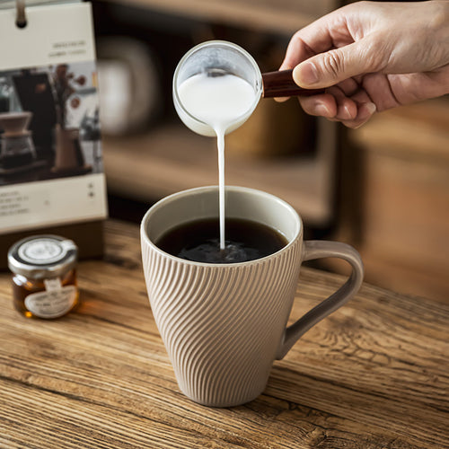 450ml Oversized Ceramic Mug - Antique Style Stoneware Coffee Mug | Unique Design Vintage Tea Cup for Home & Kitchen