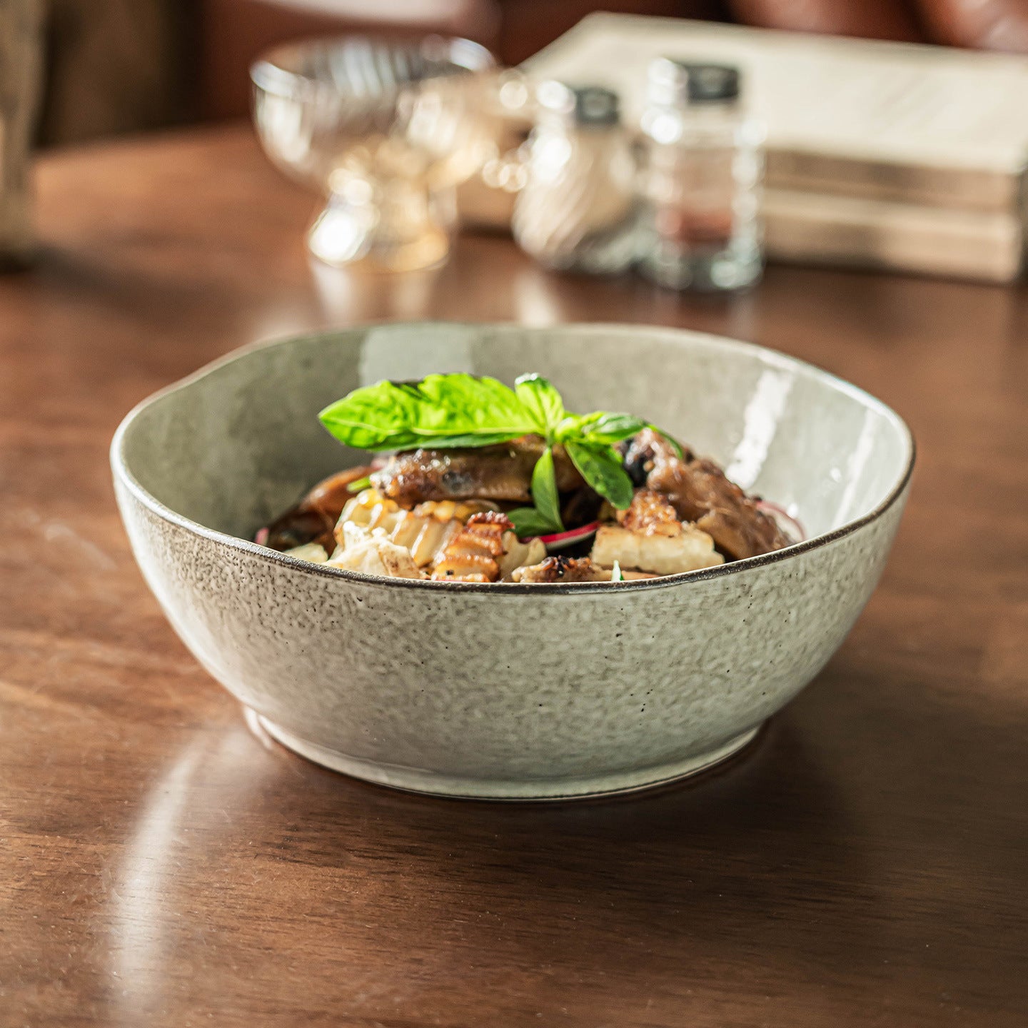 Luokong Irregular Ceramic Soup Bowl, 8.6 inch Vintage Speckled Stoneware Noodle Bowl, Large Rustic Salad & Pasta Bowl, Microwave Safe