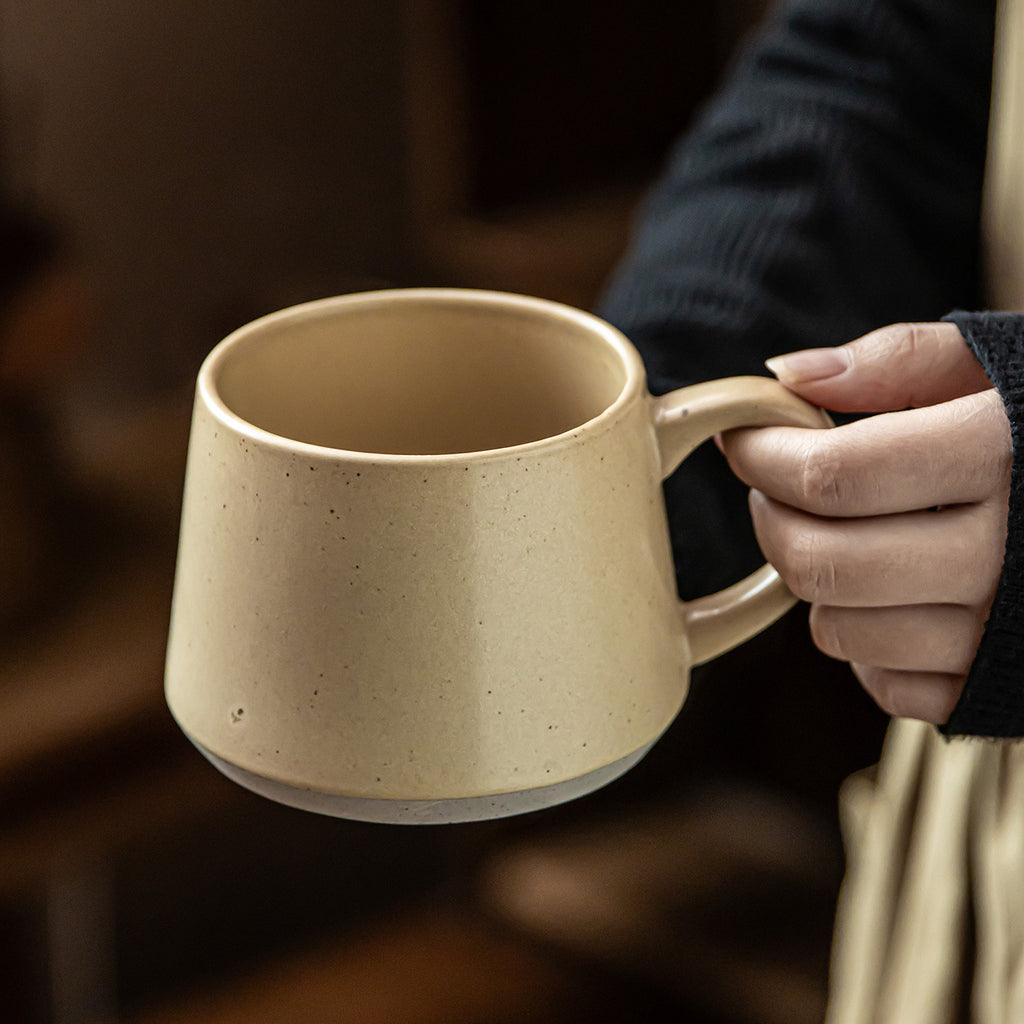 Vintage Ceramic Mug 380ml - Large Capacity Coffee Cup for Home & Office, Microwave Safe, Beige "Frost" Latte Mug